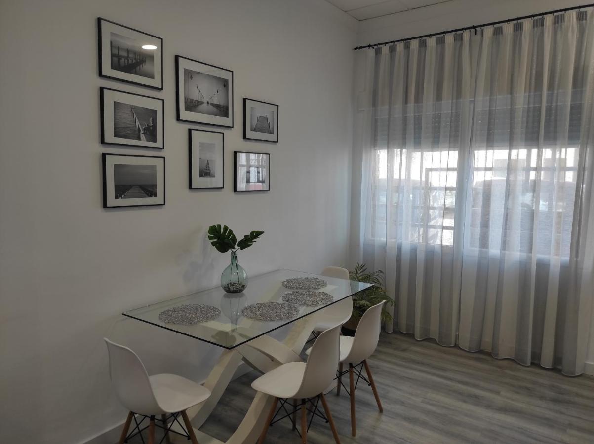 Apartamento Turistico Lyra Baena Exterior photo